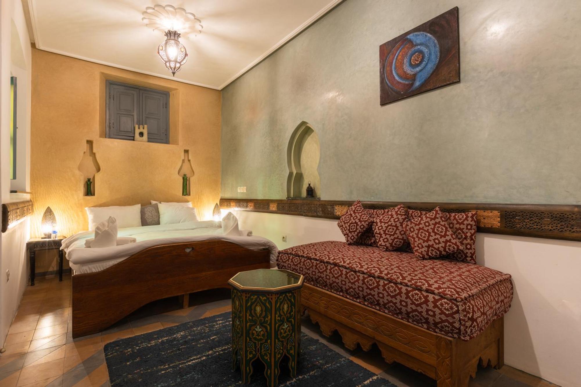 Hotel Riad Aicha Marrakech à Marrakesh Extérieur photo